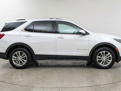 Used 2025 Chevrolet Equinox LT image 11