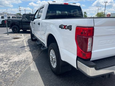 Used 2022 Ford F250 XLT AWD/4WD image 4