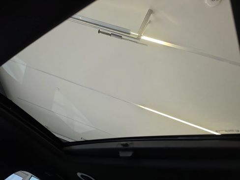 Used 2022 Buick Enclave Avenir FWD image 28