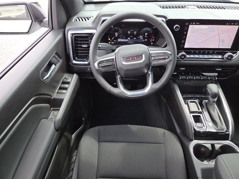 New 2026 GMC Canyon Elevation w/ Convenience Package RWD image 25