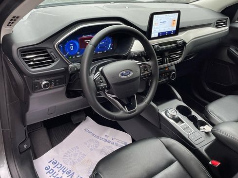 Used 2022 Ford Escape SEL w/ Technology Package AWD/4WD image 14