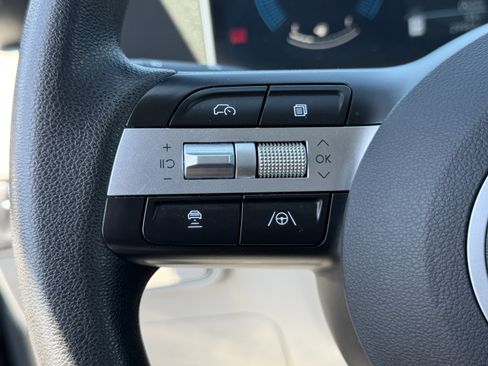 Used 2025 Hyundai Tucson SEL AWD/4WD image 19