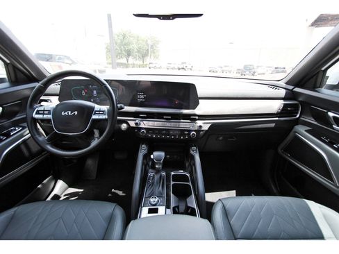 Certified 2023 Kia Telluride EX X-Line AWD/4WD image 11