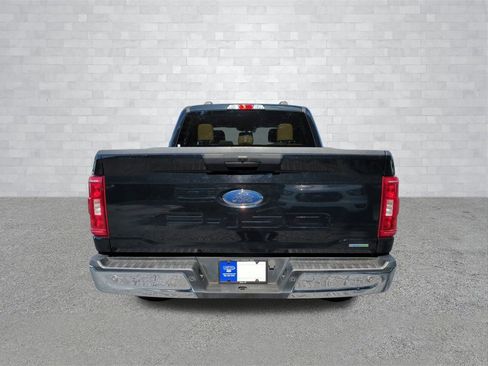 Used 2023 Ford F150 XLT image 5