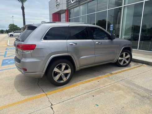 Used 2014 Jeep Grand Cherokee Overland RWD image 5
