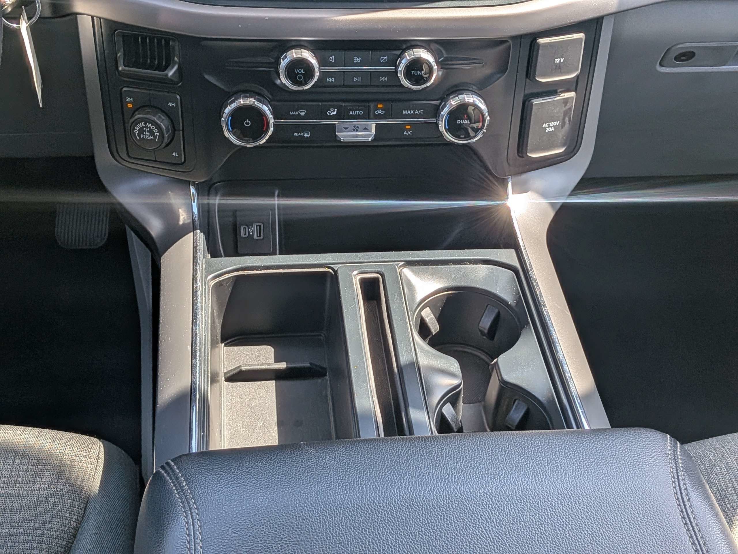 Used 2024 Ford F150 XLT w/ Mobile Office Package AWD/4WD image 19