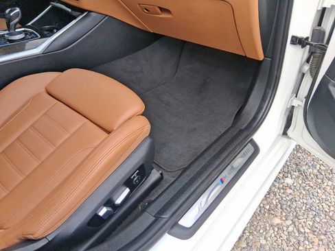 Used 2021 BMW 330e RWD image 13