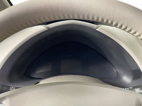 Used 2012 Nissan Leaf SL image 3