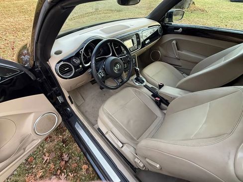 Used 2013 Volkswagen Beetle 2.5 image 52