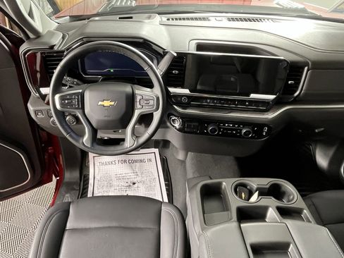 Used 2025 Chevrolet Silverado 3500 LTZ image 12