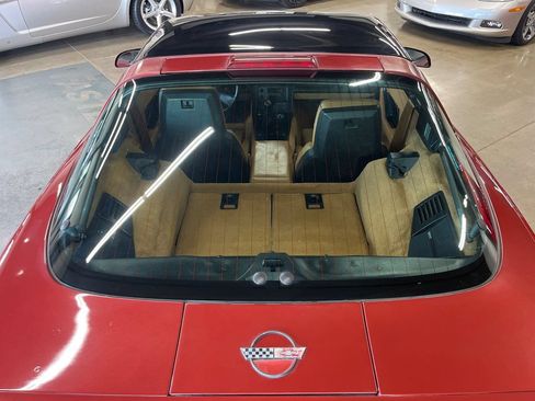 Used 1988 Chevrolet Corvette Coupe RWD image 19