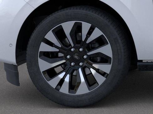 New 2025 Ford Expedition Platinum w/ Platinum Ultimate Package image 20