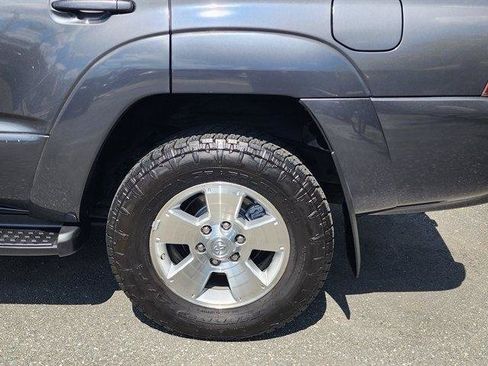 Used 2005 Toyota 4Runner Limited RWD image 12