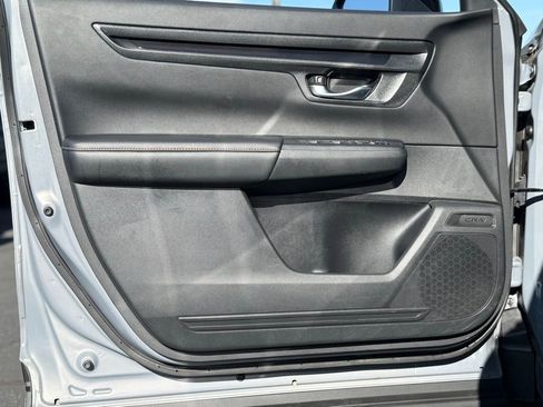 Used 2024 Honda CR-V Sport image 16