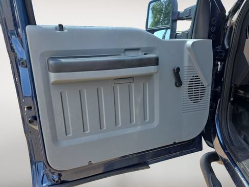 Used 2016 Ford F250 XL RWD image 14