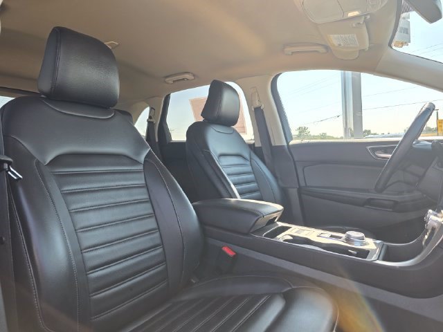 Used 2024 Ford Edge SEL AWD/4WD image 17