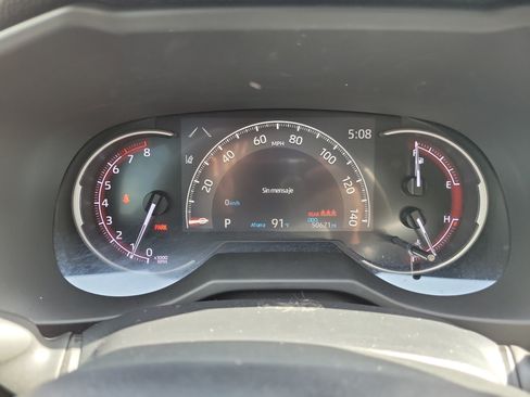 Used 2023 Toyota RAV4 LE FWD image 29