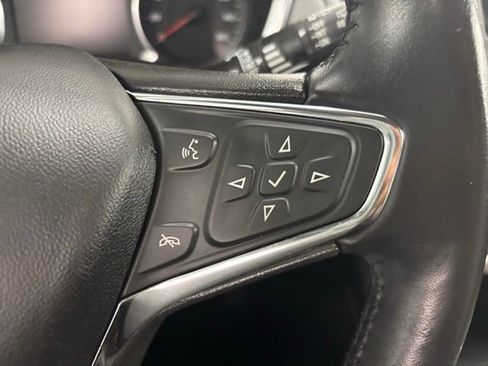 Used 2021 Chevrolet Equinox LT image 25