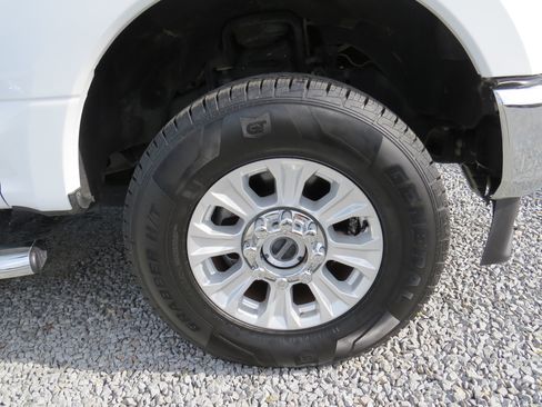 Used 2022 Ford F350 XL w/ STX Appearance Package AWD/4WD image 10