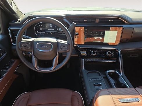 New 2025 GMC Sierra 2500 Denali Ultimate image 10