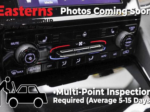Used 2022 Jeep Grand Cherokee L Laredo w/ Luxury Tech Group I AWD/4WD image 20
