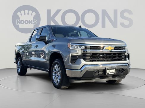 Used 2023 Chevrolet Silverado 1500 LT AWD/4WD image 10