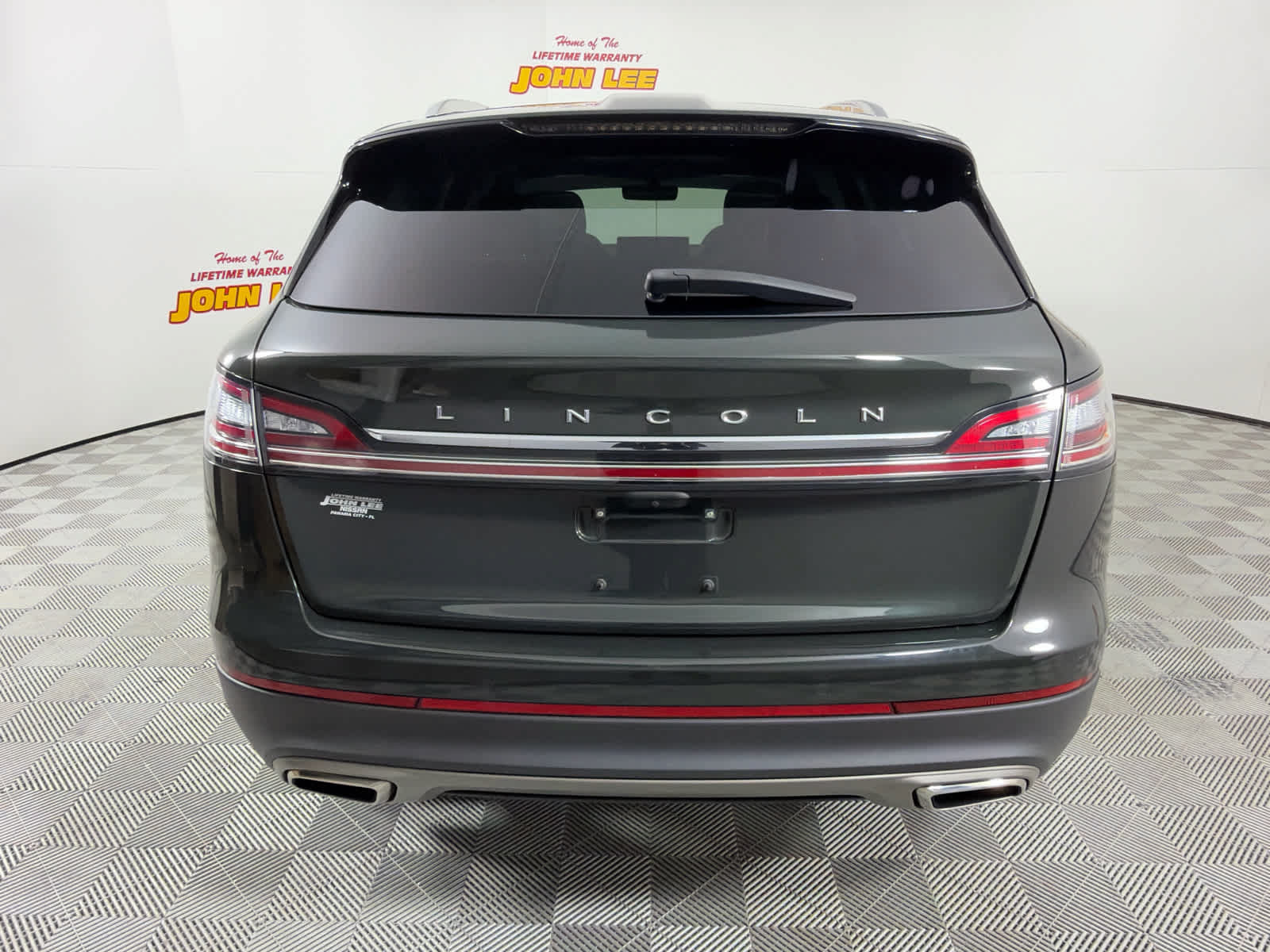 Used 2023 Lincoln Nautilus Reserve w/ Equipment Group 201A AWD/4WD image 4