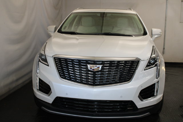 Used 2021 Cadillac XT5 Premium Luxury AWD/4WD image 3