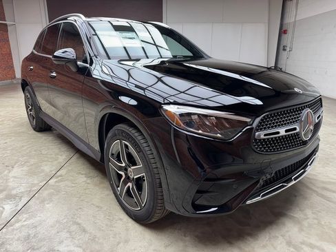 New 2026 Mercedes-Benz GLC 300 GLC 300 image 7