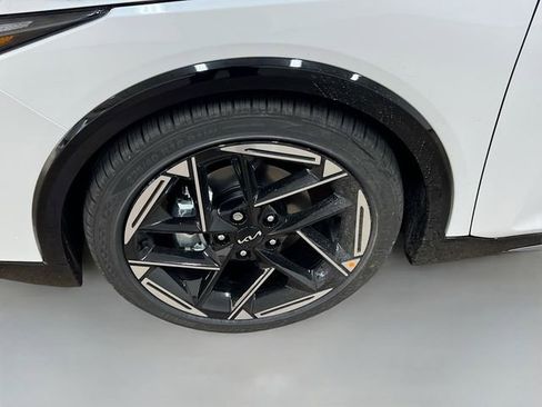 New 2025 Kia K4 GT-Line image 31