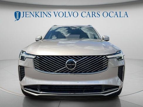 New 2026 Volvo XC90 B6 Plus w/ Protection Package Premier AWD/4WD image 8
