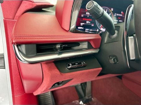 Used 2020 Chevrolet Corvette Stingray Premium Cpe w/ 3LT Preferred Equipment Group RWD image 10