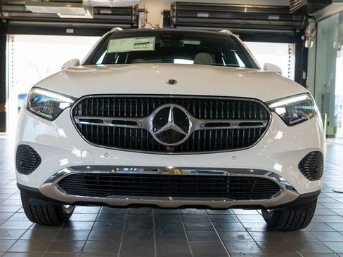 New 2026 Mercedes-Benz GLC 300 4MATIC image 2
