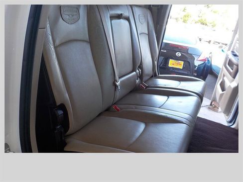 Used 2018 RAM 2500 Longhorn w/ Longhorn Southfork Package AWD/4WD image 4