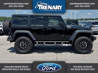 Used 2013 Jeep Wrangler Unlimited Sahara AWD/4WD video 1