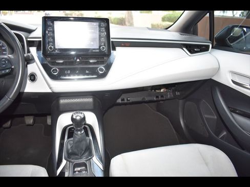 Used 2021 Toyota Corolla SE w/ Carpet Mat Package (TMS) FWD image 29