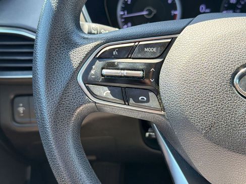 Used 2019 Hyundai Santa Fe SE image 15