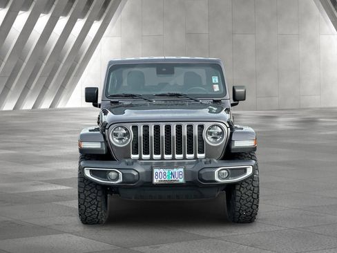 Used 2020 Jeep Gladiator Overland image 9