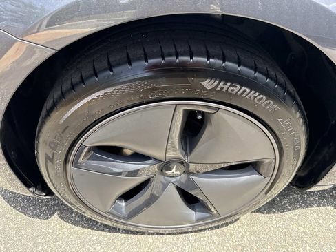 Used 2019 Tesla Model 3 Standard Range Plus RWD image 12