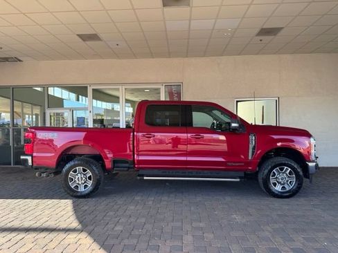 Used 2023 Ford F250 Lariat w/ FX4 Off-Road Package AWD/4WD image 6