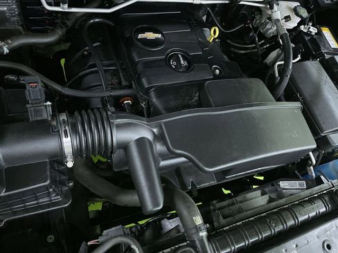 Used 2022 Chevrolet Colorado LT w/ Fleet Safety Package image 28