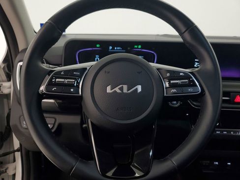 Used 2025 Kia Seltos S image 15