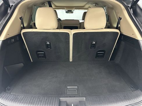 Used 2023 Acura MDX SH-AWD w/ Technology Package image 5