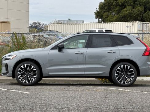 New 2026 Volvo XC60 B5 Ultra w/ Protection Package Premier AWD/4WD image 5