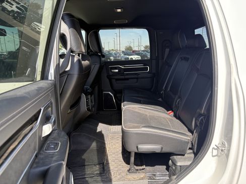 Used 2021 RAM 2500 Laramie w/ Night Edition image 15