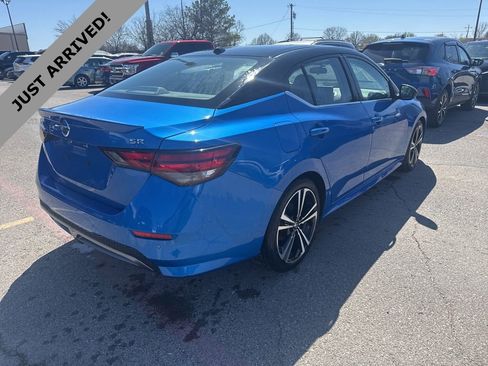 Certified 2022 Nissan Sentra SR w/ Trunk Package image 5