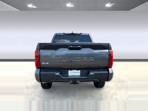 Used 2023 Toyota Tundra SR5 w/ SR5 Premium Package AWD/4WD image 9