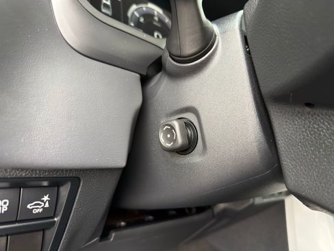 Used 2023 Toyota Tundra Platinum image 17