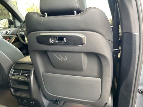 Used 2026 BMW X5 sDrive40i image 34