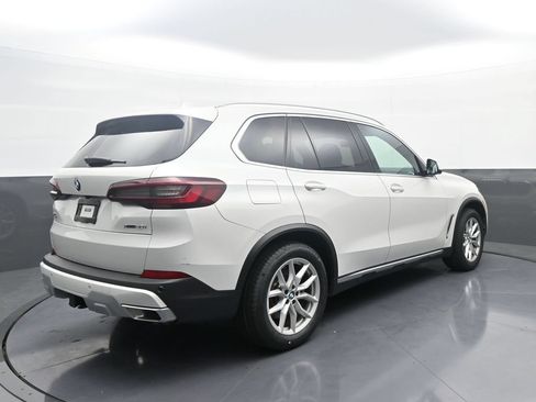 Used 2023 BMW X5 xDrive40i w/ Premium Package AWD/4WD image 7